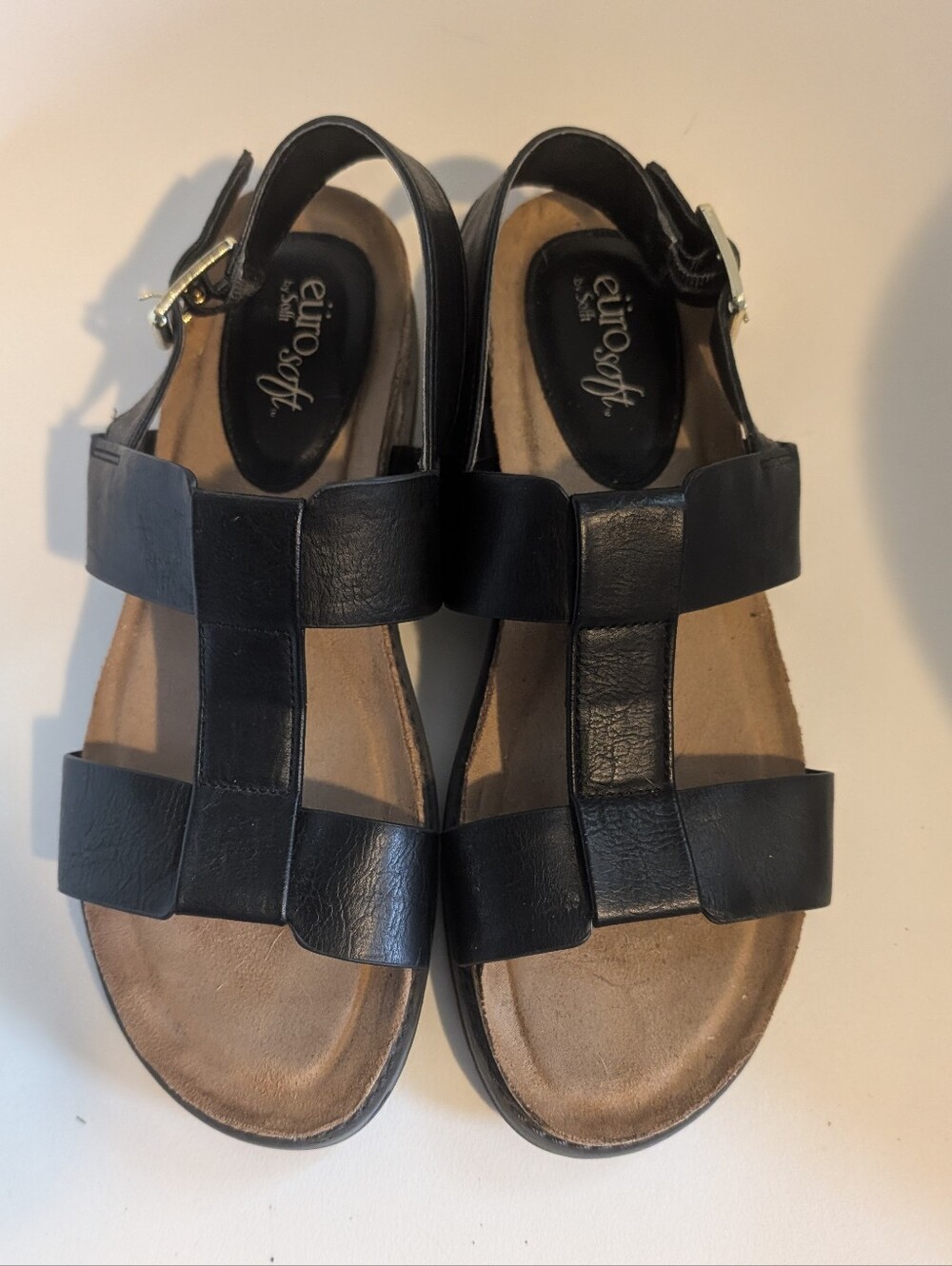 Eurosoft T Strap Sandals By Soft Size 9.5